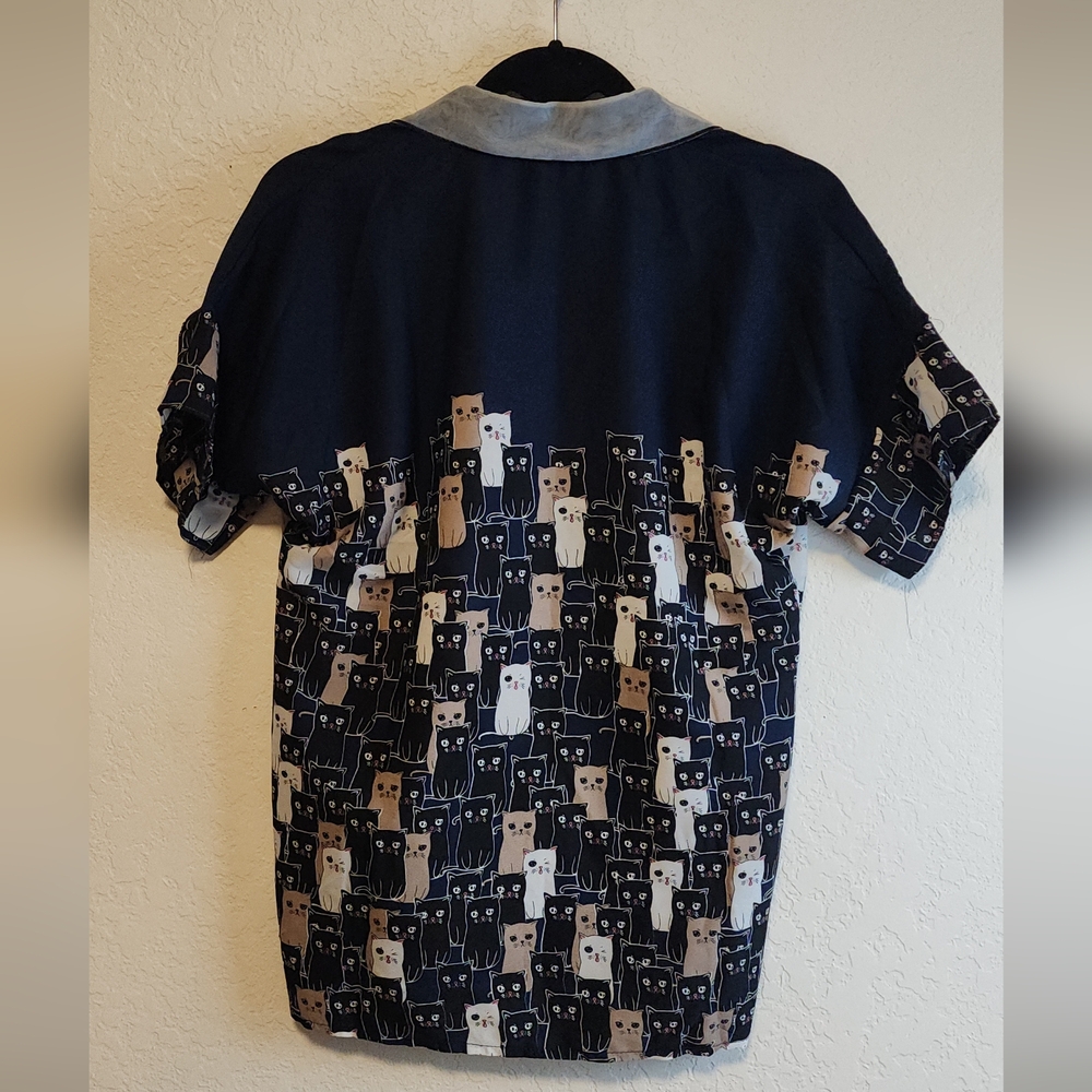 Button Down Cat Patterned Navy Shirt With Cat Col… - image 6
